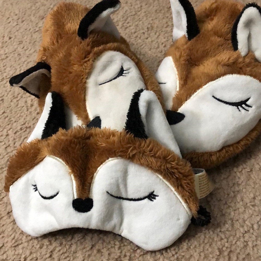 Cute fox slippers & eye sleeping mask.